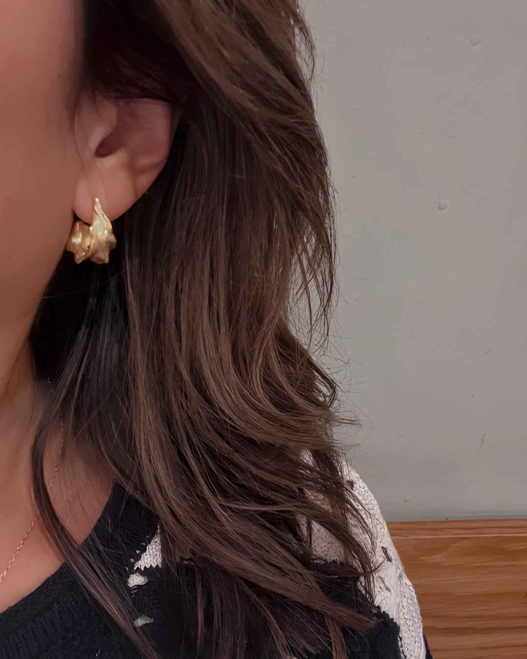 Chunky Curved Earrings - Gold